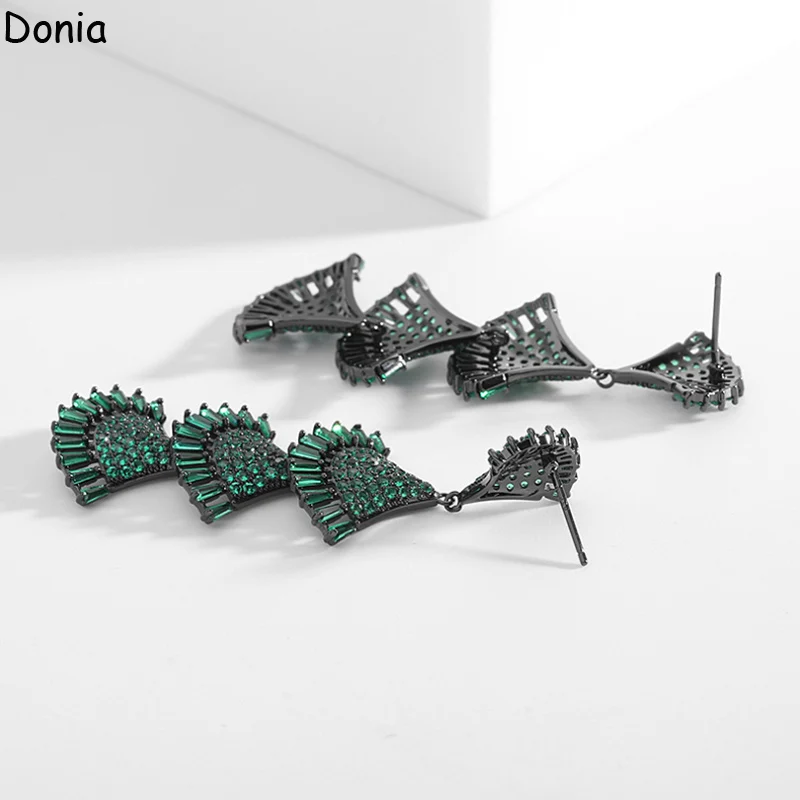 Donia Jewelry European and American Court Titanium Steel Micro-Inlaid AAA Leaves Zircon Dress Silver Needle Luxury Accessories