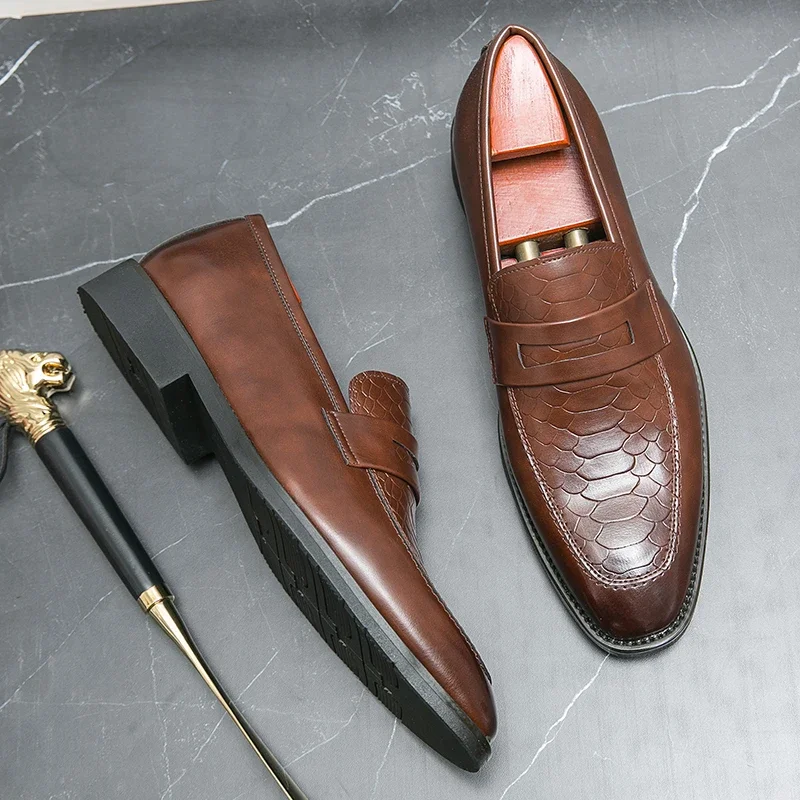 New Men Dress Shoes Brown Loafers Square Toe Slip-On  PU Business Men Shoes  Sapato Masculino
