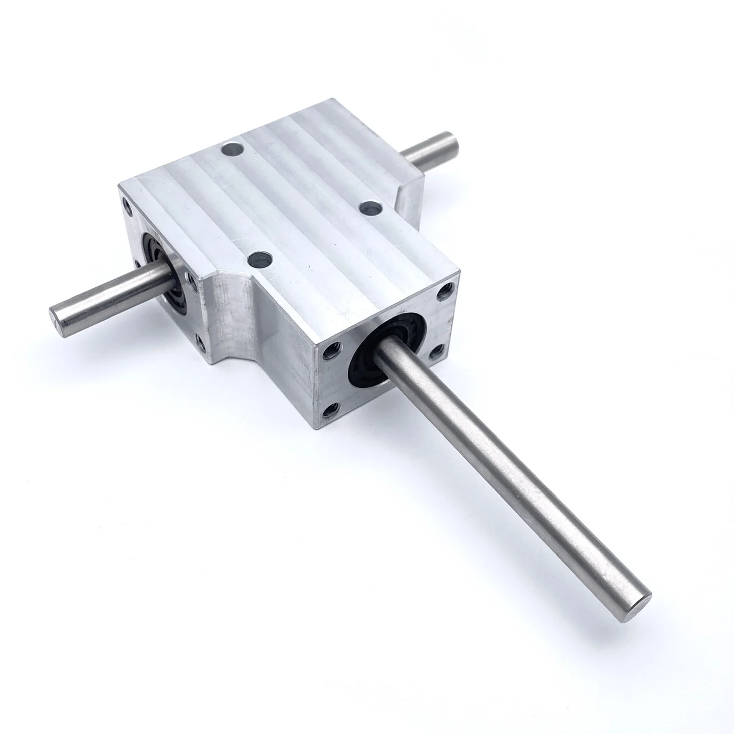 NEW Heavy-Duty Spiral Bevel Gearbox 8MM Double Output Shaft 1:1 90&deg; Angle Device Waterproof Aluminium Case