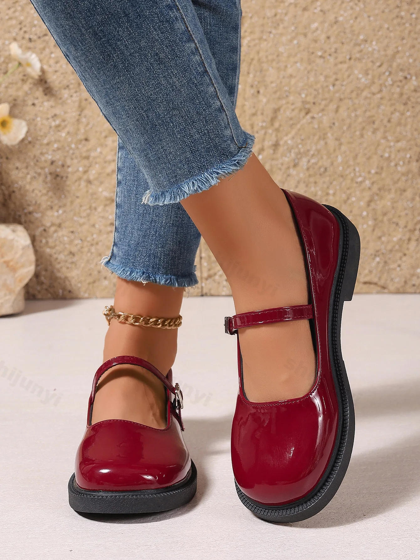 2025 New Women's Thick Heel Shoes Autumn New Round Head Shallow Mouth One Word Thick Soft Sole Non-slip Low Top Leather Shoes 6