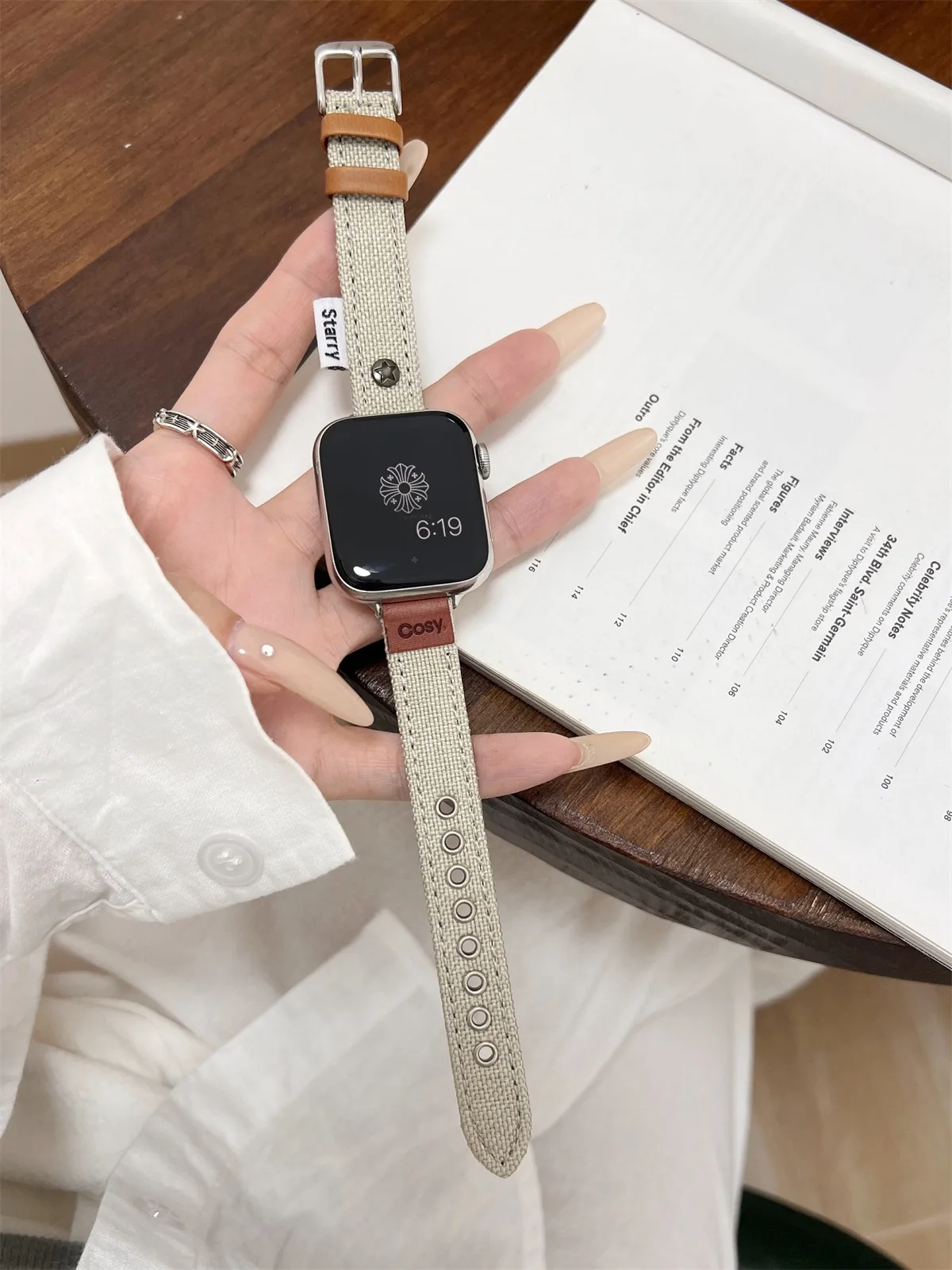 Watch Band For iWatch 42/44/45/46/49mm 38/40/41mm PU Leather Fashion Watch Strap For Watch Series Ultra2 Series 10/9/8/7/6/5/4/3/2/1_voghion.com