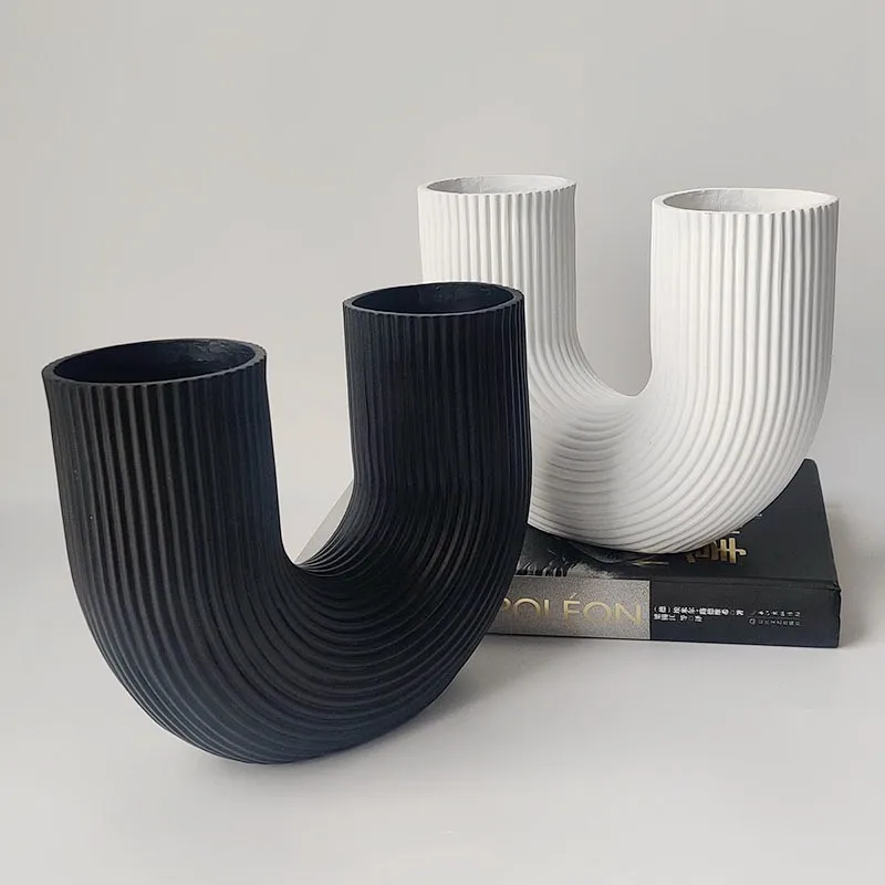 CAPIRON Resin U Shape Vase Nordic Style Modern Art Plower Arrangement Pot Decor for Home Balcony Living Room New House Gift 3