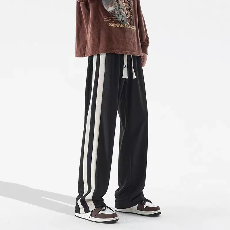 

2023 Autumn and Winter New Street Retro Side Stripes Against Color Sports Pants Men's Fashion Brand Loose Wide Leg Casual Pants
