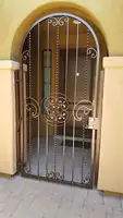 Hot Selling High Quality Wrought Iron Gate Design Iron Gates Wrought Iron Gate 2