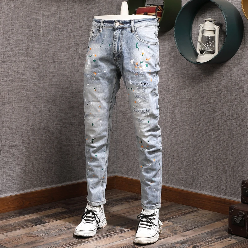 Рисунок 4 - Джинсы мужские Стрейчевые в стиле ретро