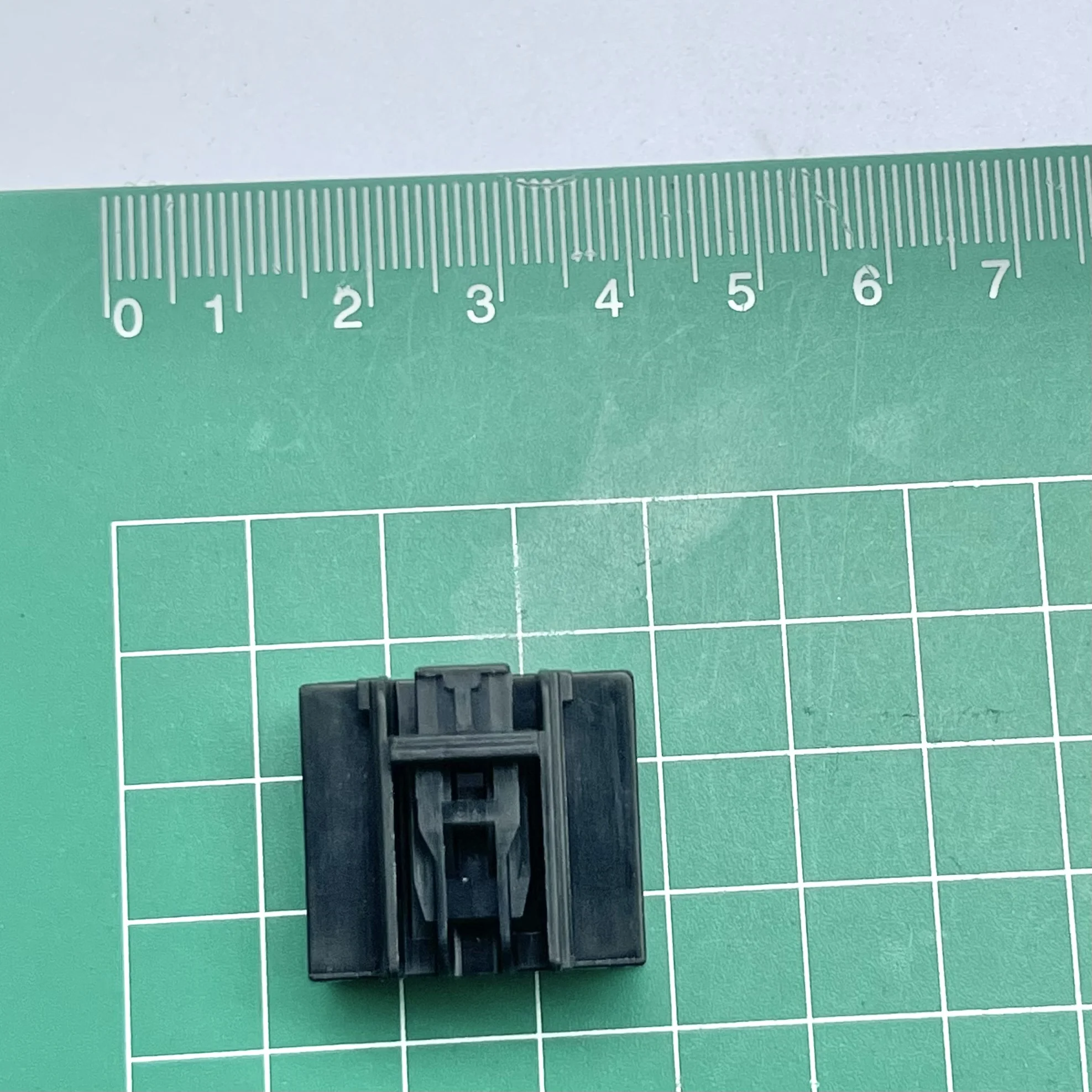 for Mazda CX-5 Atenza BOSE Amplifier Audio Plug Connector Terminal