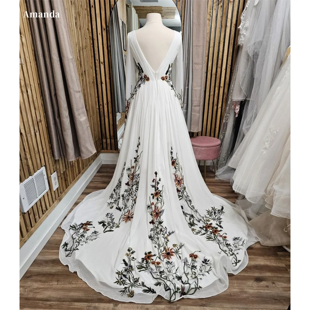 TrendAura Silk Chiffon White Printed Dress For Summer Events With Oversized Hem And Bracelet Sleeves main image 1