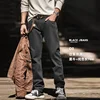Maden Men Baggy Denim Jeans American Retro Pure Black Mid-waist Jeans Water Washed Straight Pocket Classic Style Tannin Pants 2