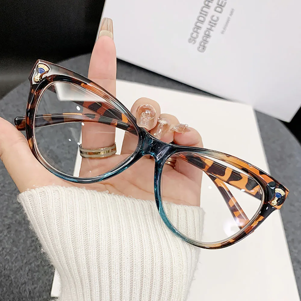 Blue Light Blocking Glasses Large Frame Fashion Women'S Spectacles Leopard  Eye Glasses Modern Large Frame Glasses For Travel