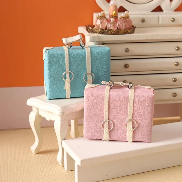 HOLIDYOYO Dollhouse Miniature Luggage Box Trunk Case Bag Doll Furniture  Accessories 1:12 Mini Suitca…See more HOLIDYOYO Dollhouse Miniature Luggage