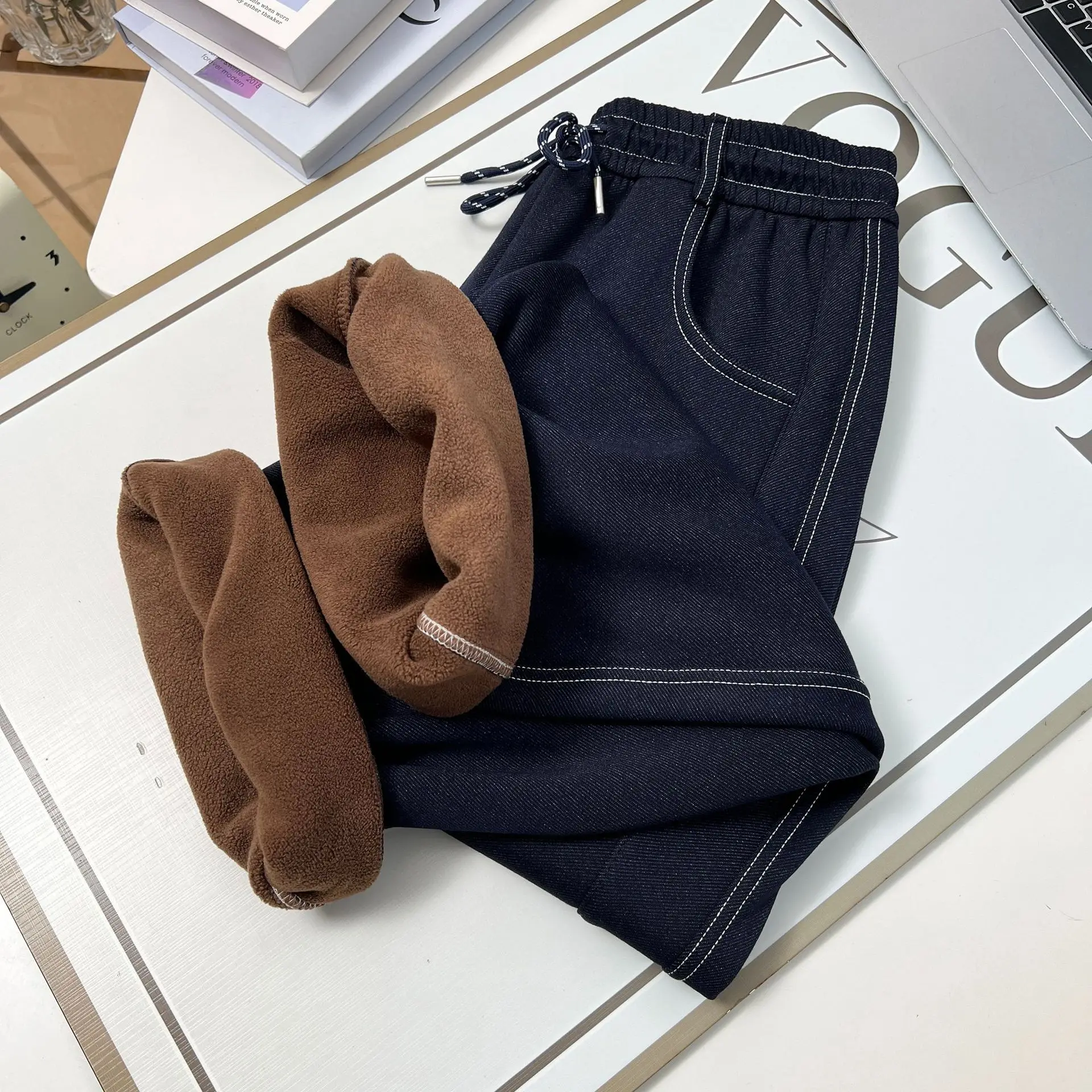 XXXXXXL Fashion Plus Size Women's Jeans New Winter Style Simple Fleece And Thickened Denim Straight Leg Long Pants Casual 373