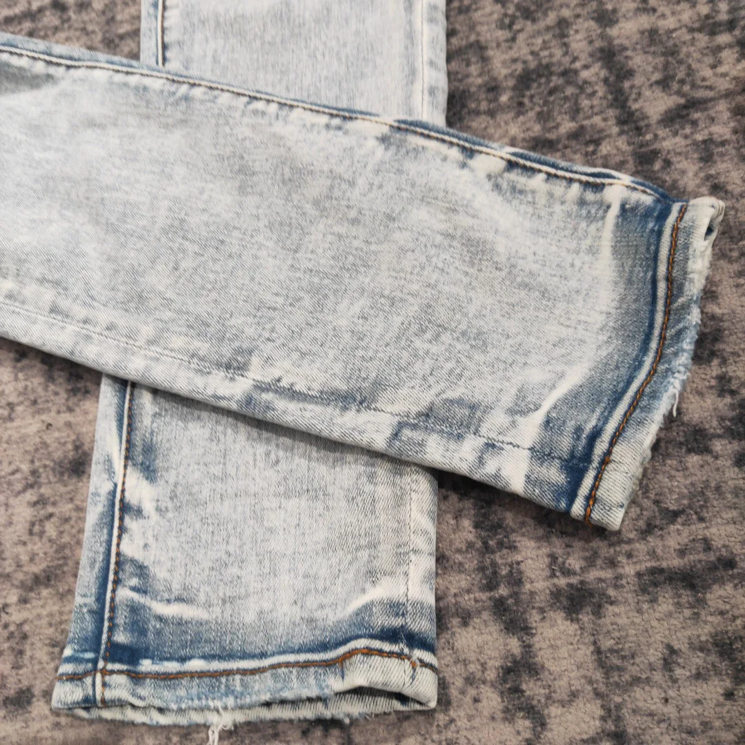 men diamond sequinces distressed lt blue jeans 6