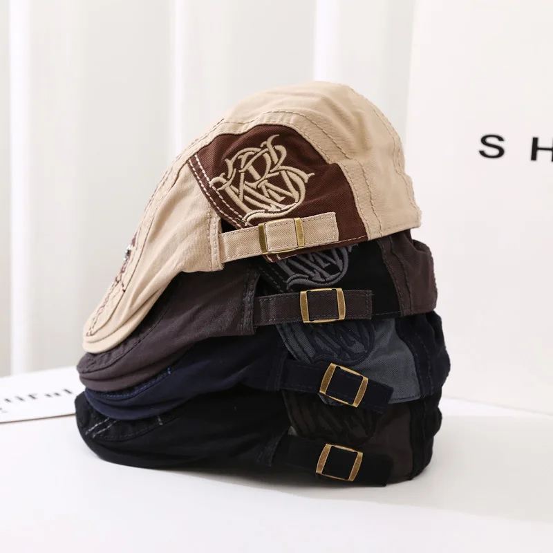 Summer Outdoor Cotton Berets Caps Newsboy Hats For Men Casual Peaked Caps Letter Embroidery