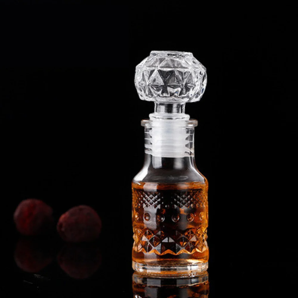 Bouteilles de liqueur en verre de Whisky 50ml, pour alcool, vin, parfum sculpté français, Mini conteneur de stockage, cadeau créatif pour hommes