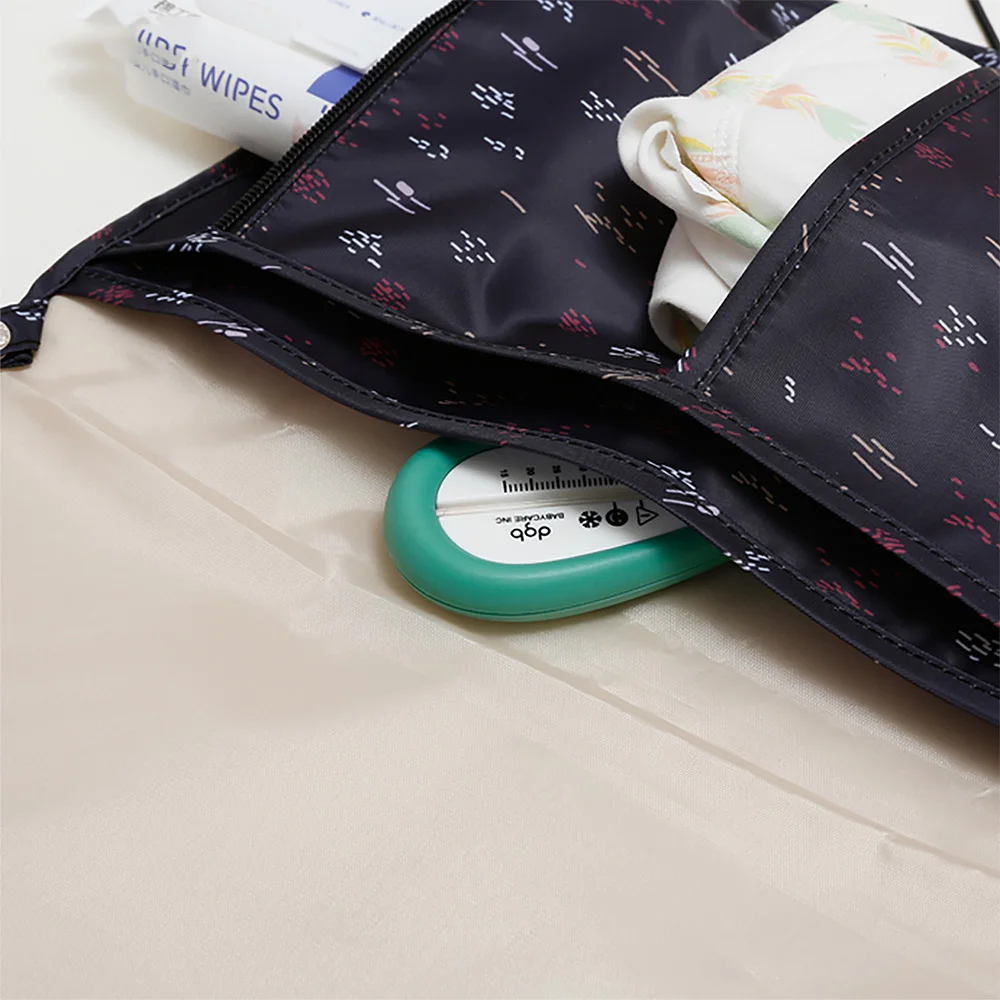 Portable Detachable Travel Waterproof Baby Changing Pad Diaper Cover Mat Newborn Essentials Nappy Mat Clutch