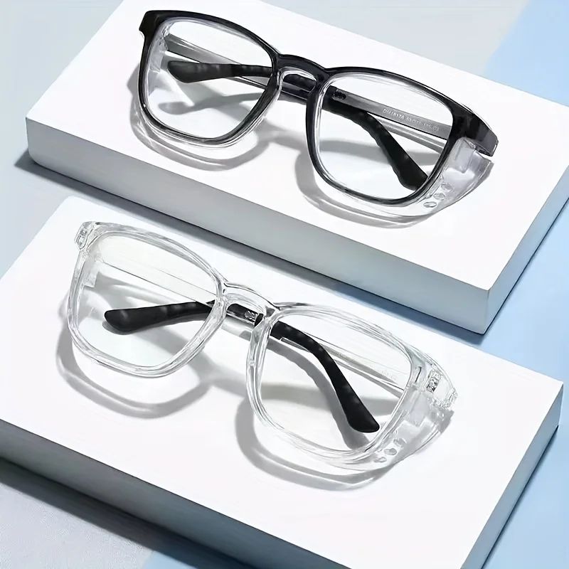 Détail des branches des lunettes de sécurité anti-salive et anti-buée, avec embouts souples et design ergonomique.
