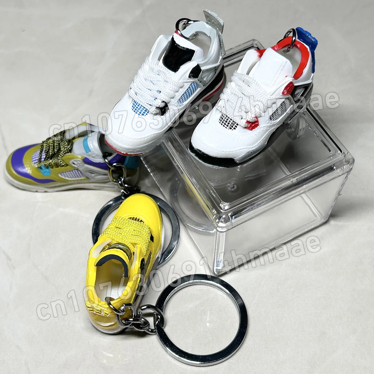 

3D Mini AJ Sneaker Keychain Mobile Phone Key Pendant Co-brand Style Sports Shoes Keyring Car Keys Decoration Boy Exquisite Gift