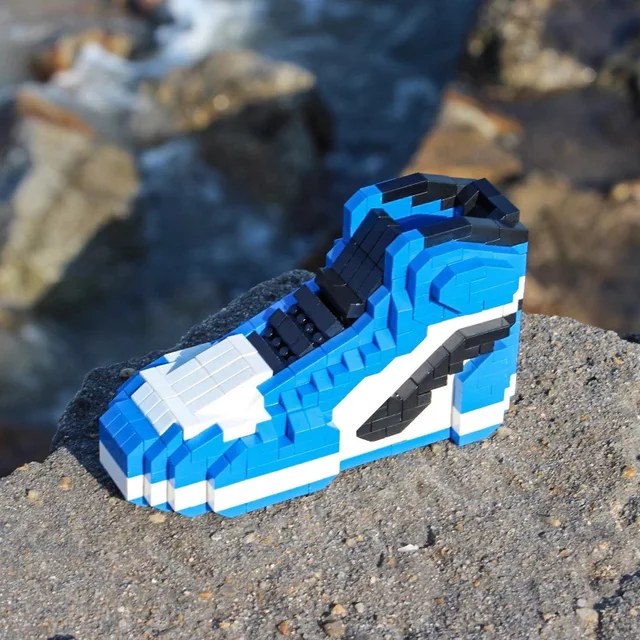 Mini Building Block Boys Sport Basketball Shoes Sneakers Model Anime DIY Buliding Bricks For Blocks Toy Kids Gifts Toys Assembly 4