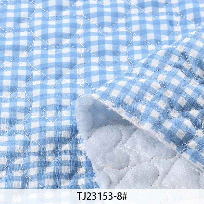 Pure Cotton Grid Quilted Fabric for Winter Crafts and DIY Projects