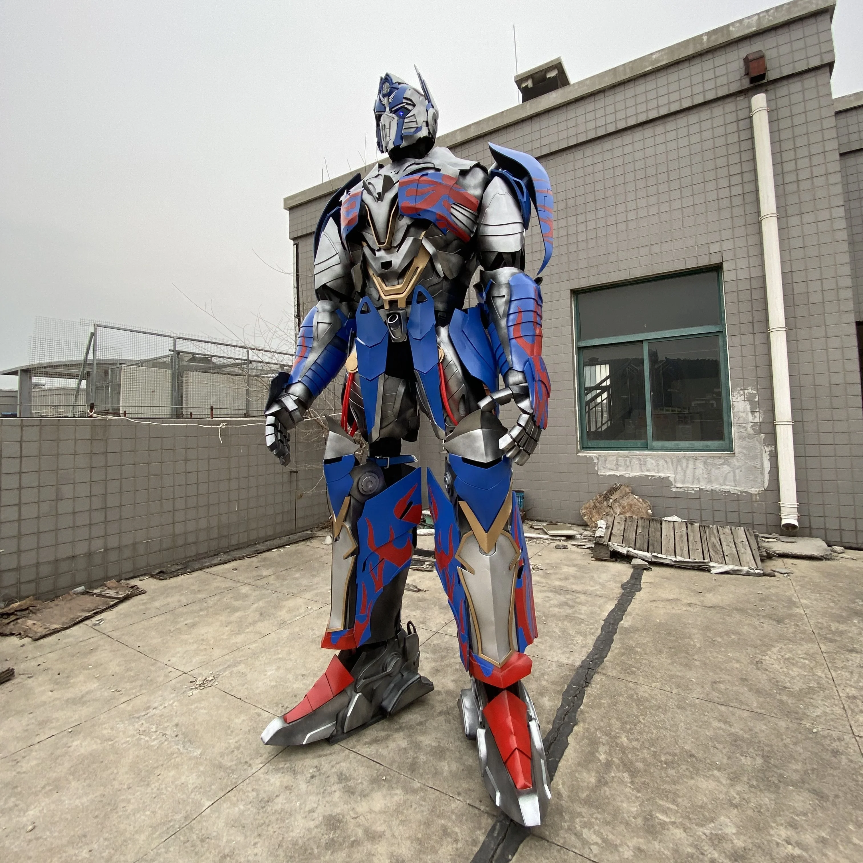 Adult Wear Cosplay Realistic Transforme Robot Costume Designers  Hand-crafted The Wearable Robot Optimus Prime - Smart Remote Control -  AliExpress