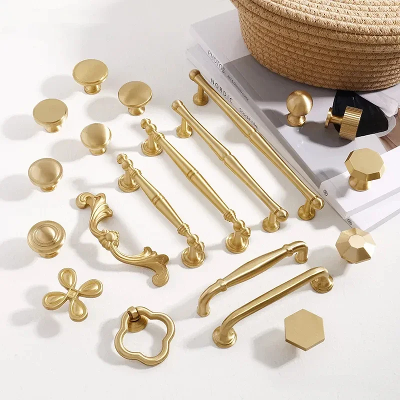 Various Styles Solid Brass Furniture Handles for Cabinets and Drawers Wardrobe Dresser Cupboard/Bedroom Drawers Knobs and Handle
