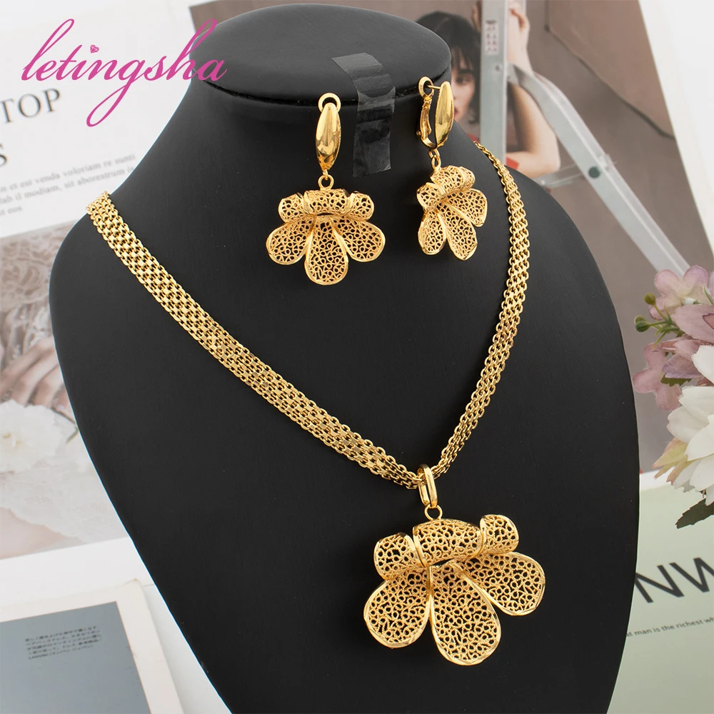 

Dubai Necklace Earrings Set for Women Luxury Elegant Bowknot Design Jewelry Set African Gold Color Fashion Graceful Ladies Gift
