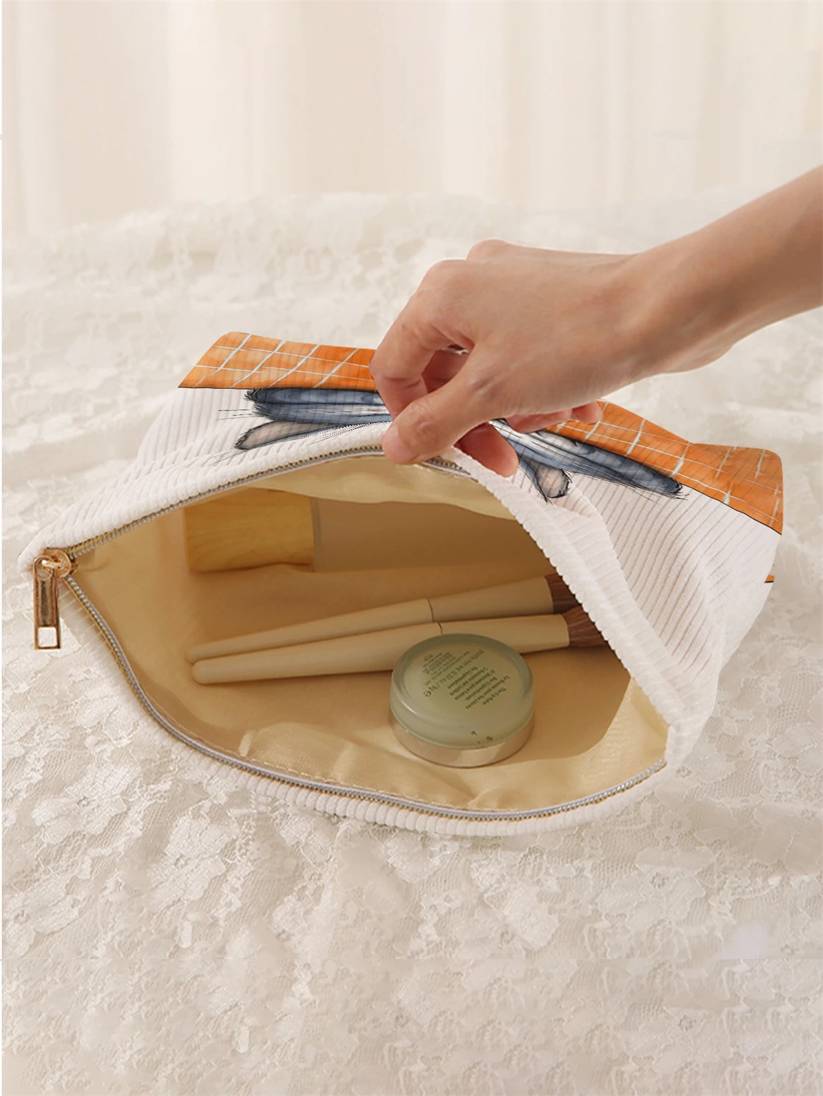 1 cartoon cat pattern corduroy makeup bag, lightweight zipper makeup storage box, multifunctional bag with lining