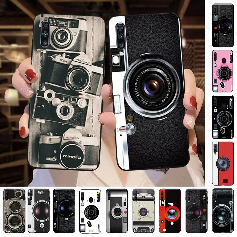Cover Per Telefono Per Samsung Galaxy A11 A52S A53 A13 A14 A21S A23 A24 A32 A33 A34 A40 A52 A73 Custodia Classica Retro Black Silver Camera