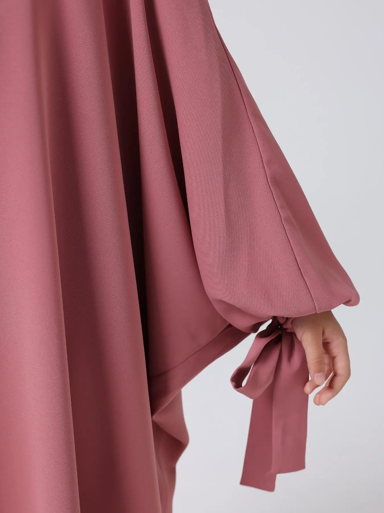 Zhai Yue Middle Eastern Muslim Girls Robe Pure Color Round Neck Button Long Skirt Cuffs Lace-Up Robe 5