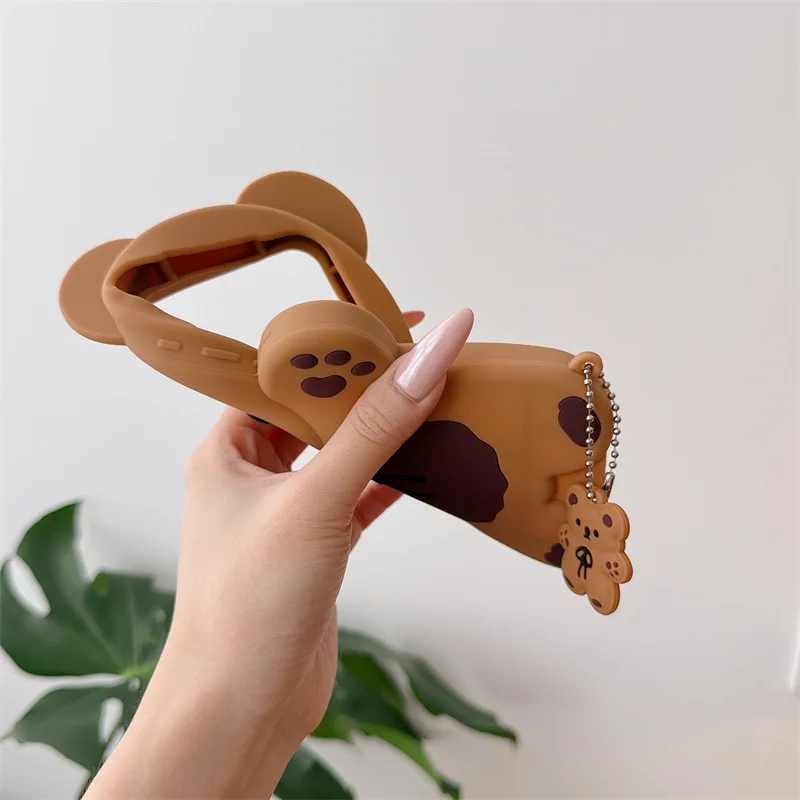3D Cartoon Bear Silicone iPhone Case – Shockproof Cover — detail image 5