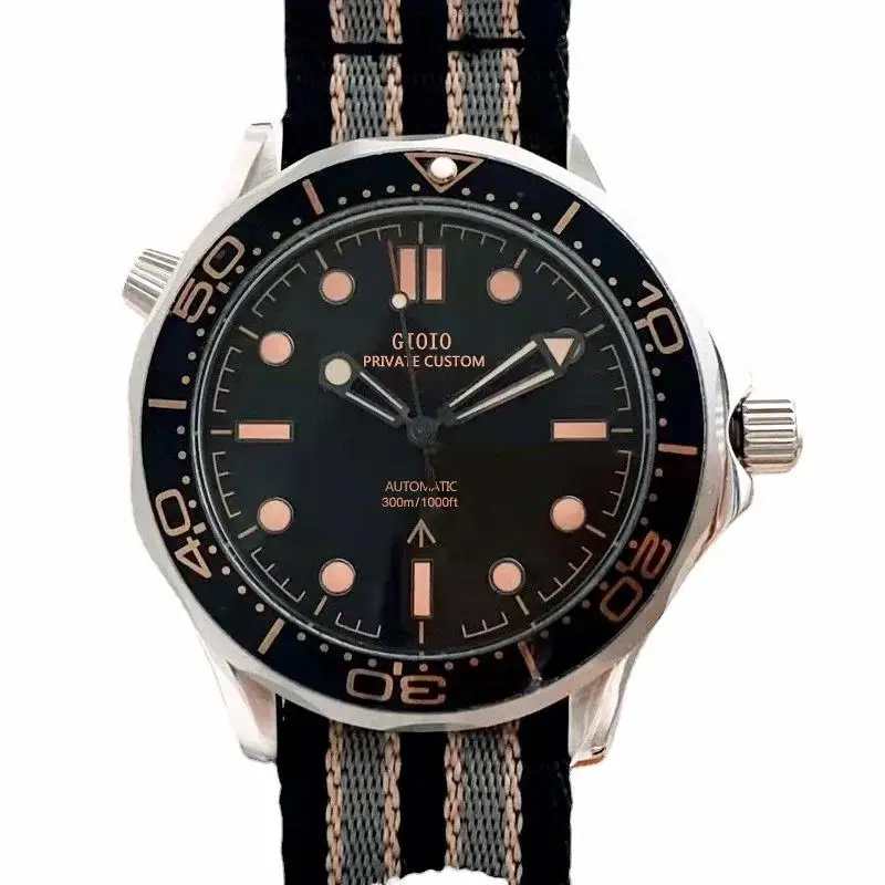 

42mm High Quality Automatic Mechanical Mens Watch Luxury Black Canvas Ceramic Bezel Stainless Steel Luminous