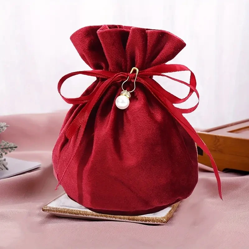 Elegant Wedding Favor Bag With Pearl Charm