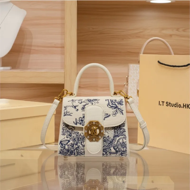 حقيبة يد نسائية ذات علامة تجارية فاخرة خفيفة 2025...