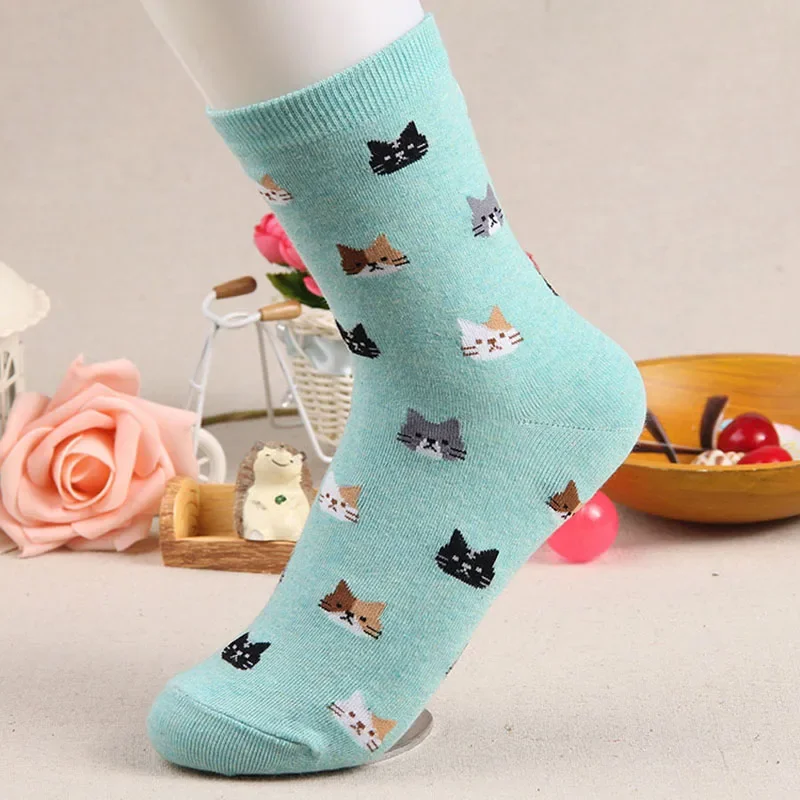 Calcetines para mujer, con diseños de gatitos, calcetines de algodón,  calcetines largos divertidos para mujer, lindos calcetines con diseño de  caricatura, 5 pares – VastaGo