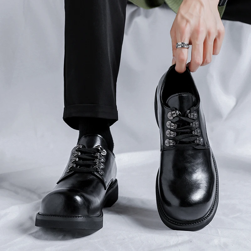 Designer Luxury Mens Wedding Dress Loafers Brand Business Casual Moccasin Leather Driving Formal Suit Brogues Shoes for Men