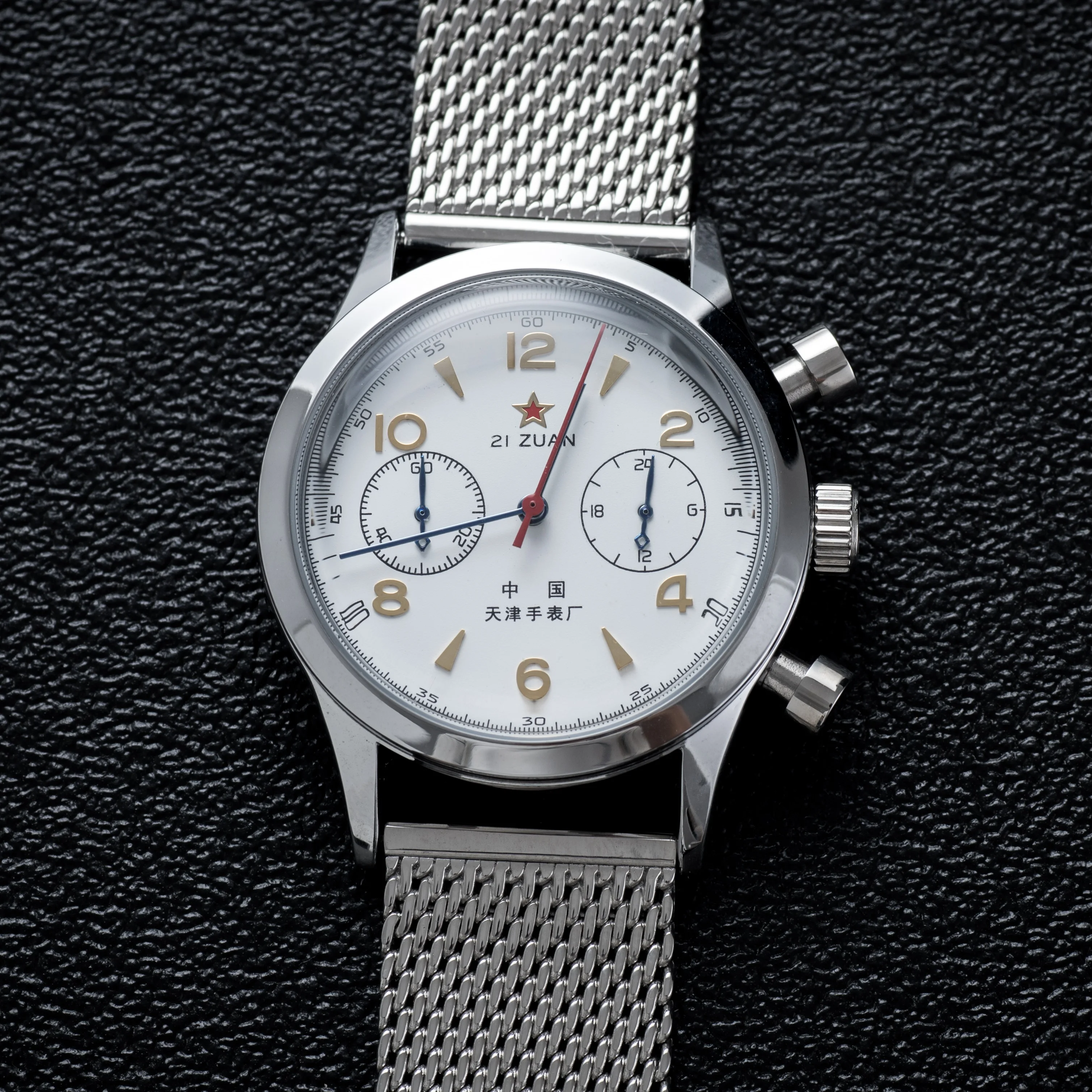 Vintage 1963 Homage Men's Luxury Watch with Bubble Dome Glass - Waterproof Business Pilot Timepiece