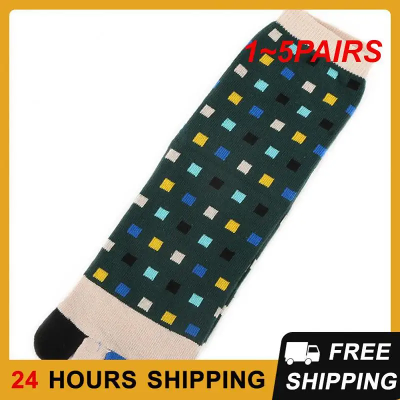 

1 ~ 5 пар мужских пятипальцевых носков разделяют пять пальцев для предотвращения бериберии. Это обязательный предмет в гардеробе Everyones.