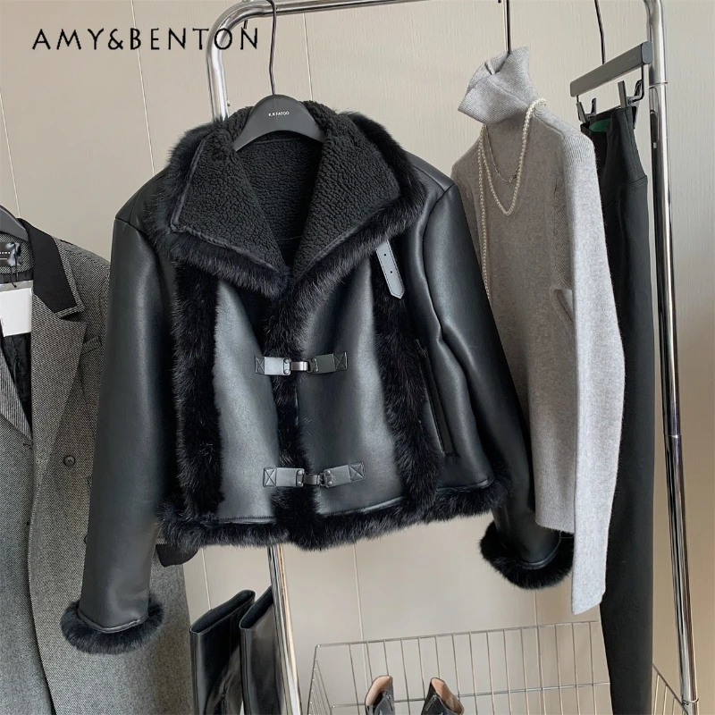 

High Street Washed PU Leather Stitching Bright Line Edge Short Coat for Women Winter New Warm Lamb Wool Liner Leather Coat