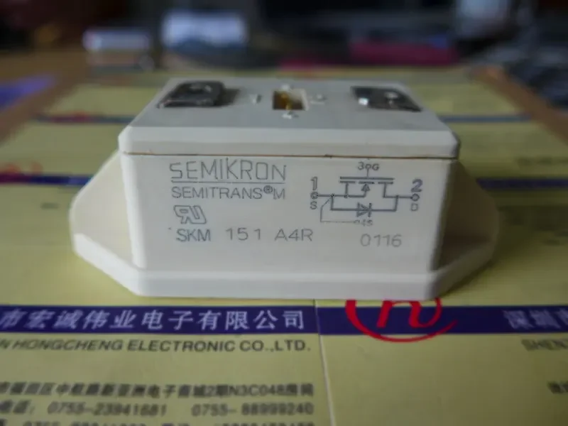 

SKM151A4R new and original