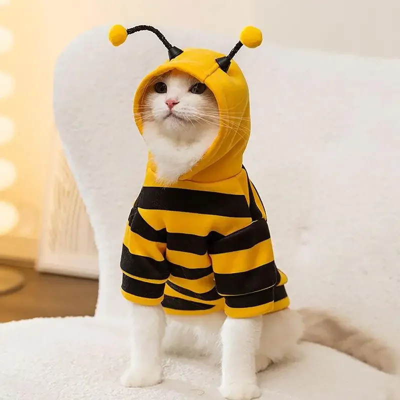 

Cat Bee Costume Soft Cat Holiday Cosplay Warm Clothes Pet Bee Halloween Hoodies Funny Outfits Clothes for Dogs Accessories