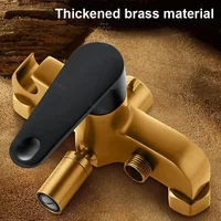 ก๊อกน้ำติดผนังทองเหลืองแบบสามหัว ก๊อกผสมน้ำร้อนน้ำเย็น พร้อมก๊อกน้ำฝักบัวในห้องน้ำขนาด G1/2 นิ้ว พร้อมหัวฉีด 2