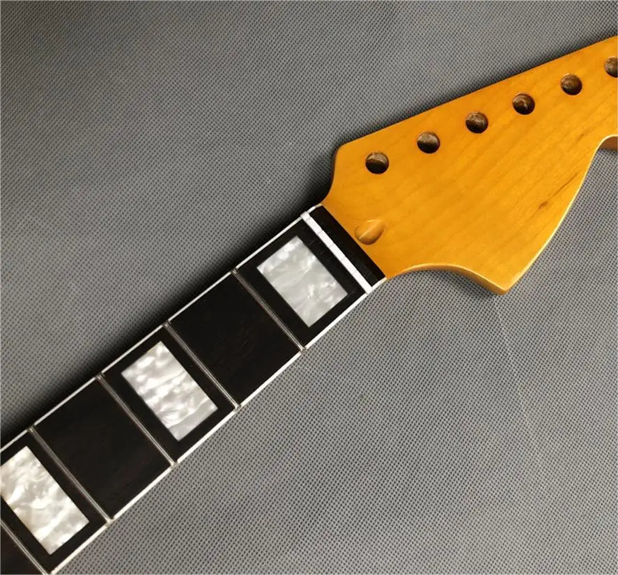 

Big head Electric guitar neck Maple 22 frets Rosewood Fingerboard Yellow gloss 24Inch Scale length