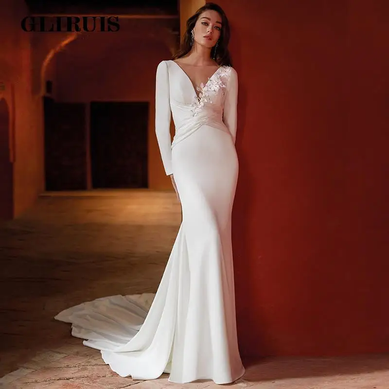

2022 Mermaid Wedding Dresses Soft Satin Long Sleeve 3D Decals Bridal Gown V Neck Bride Dress Illusion Back Vestidos De Novias