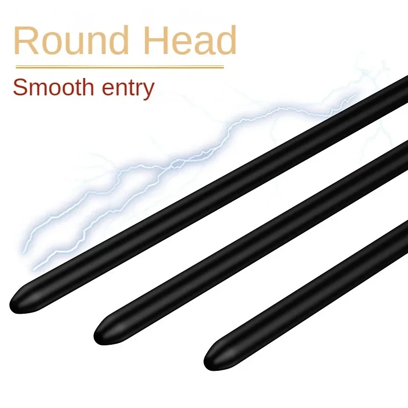 Аманда сұлуды қалың жұрт қағып алады