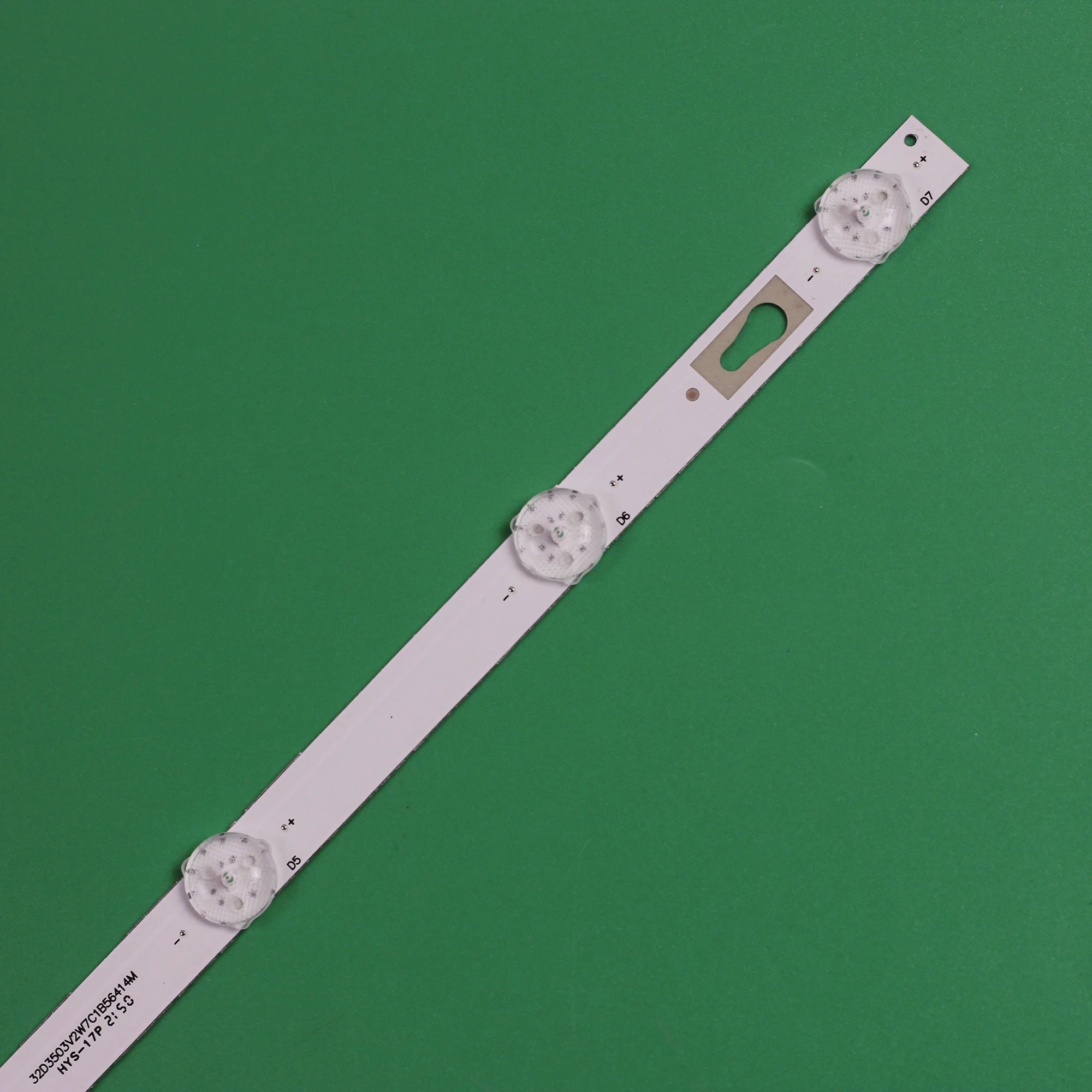 ο 2 / 7LED LED Ʈ Ʈ TCL 4C-LB320T-HRAC 32D1200LG 7X2 32HR332M07A5 V1