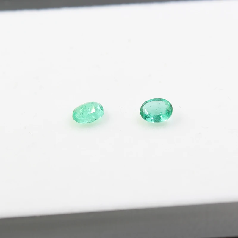 Real 4mm * 5mm Oval Cut Emerald Loose Gemstone for Wedding Ring Natural Emerald Loose Stone