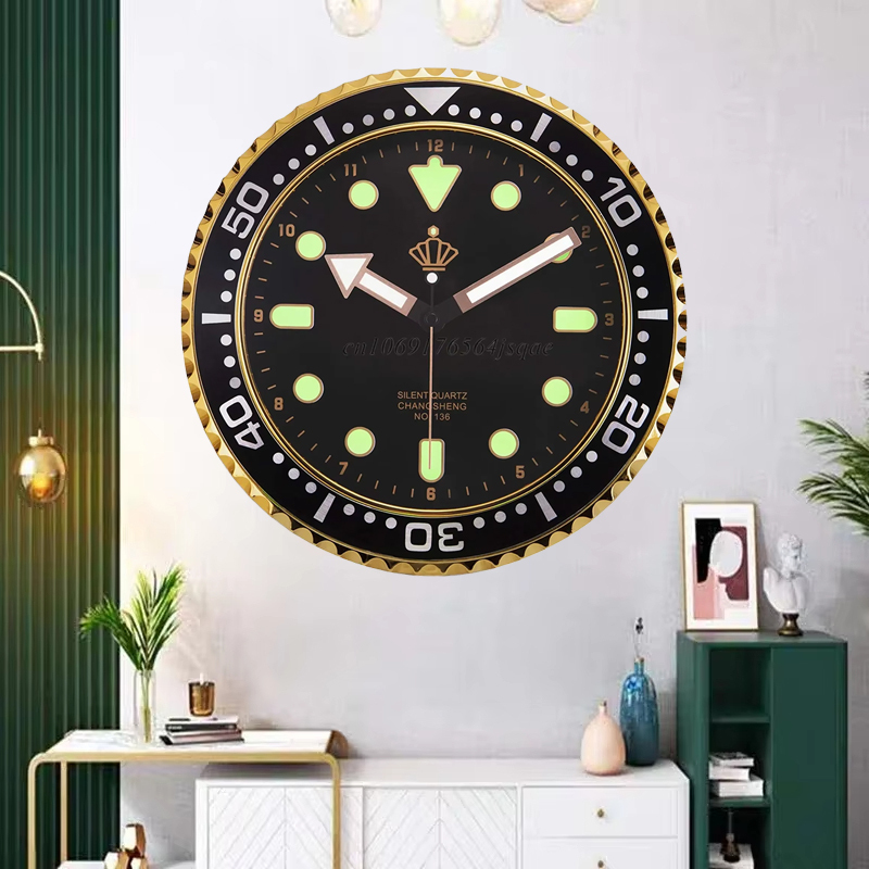 New Wall Clock 28/30cm Gold and Silver Border Creative Wall Clock Modern Design Luxury Home Decoration Silent Quartz Clock