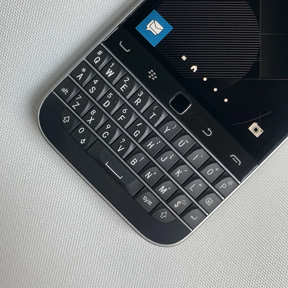 Original BlackBerry Q20 4G LTE Mobile Phone 3.5" 2GB RAM 16G ROM 8MP+2MP Camera WiFi BlackBerryOS Smartphone 3