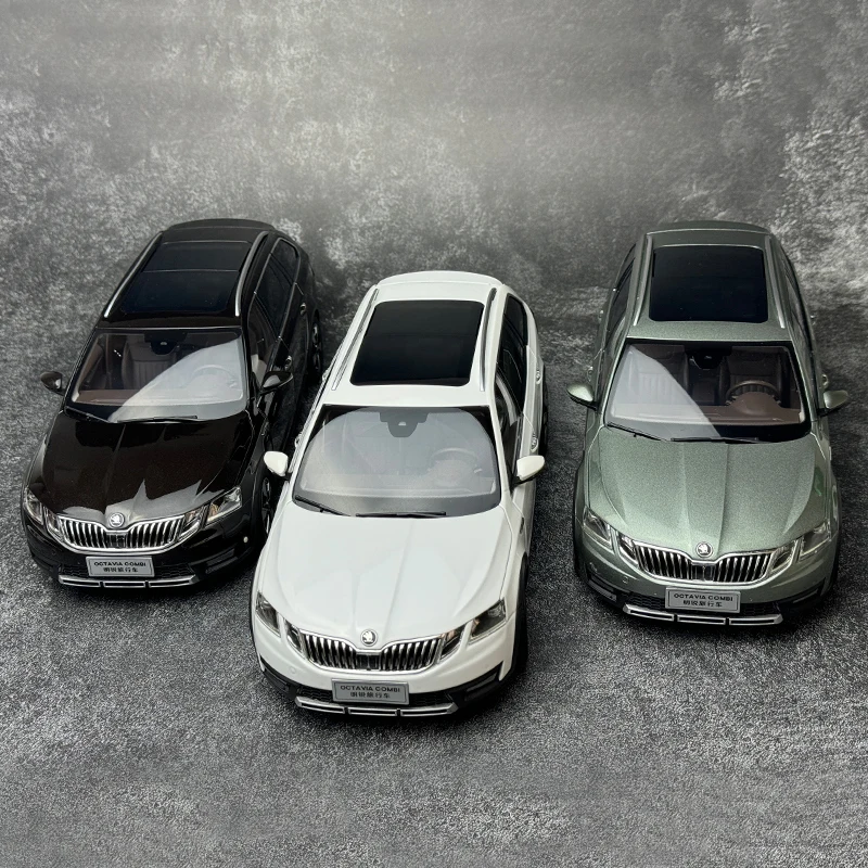 1:18 scale Volkswagen Skoda Sharp station wagon SKODA