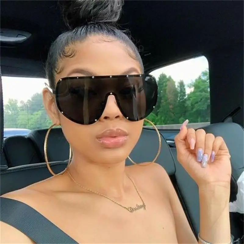 New Steampunk Oversized Sunglasses for Women Trends Punk Y2k Sun Glasses Men 2000\'S Brand Designer Eyewear UV400 De Sol Oculos